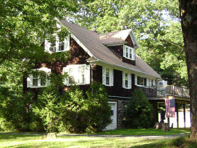 Building photograph for 367 MAIN ST S